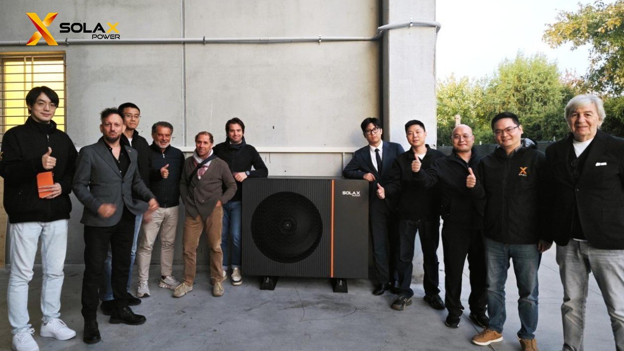 taly's First SolaX Thermal R290 Heat Pump + XHub Smart Energy Installation case photo taly's First SolaX Thermal R290 Heat Pump + XHub Smart Energy Installation case photo