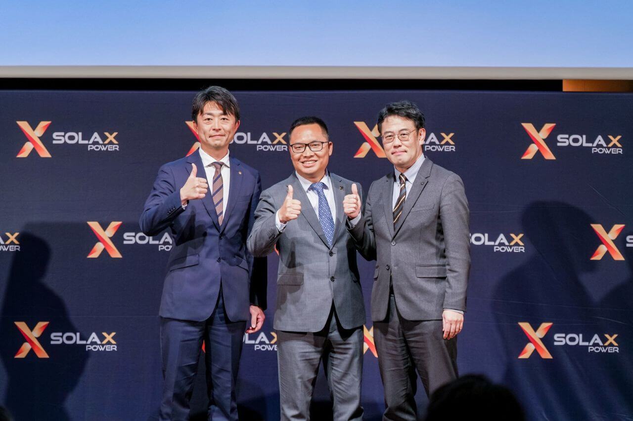 Strengthening local service and market access through partnerships Strengthening local service and market access through partnerships