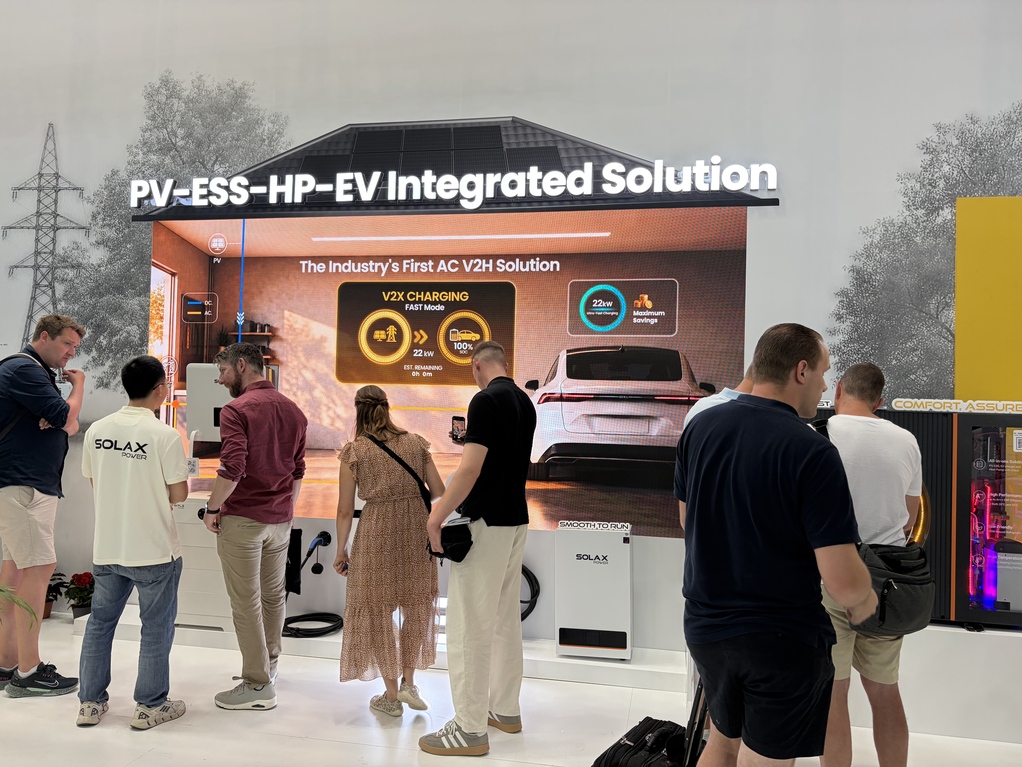 SolaX Exhibition at Intersolar Europe SolaX Exhibition at Intersolar Europe