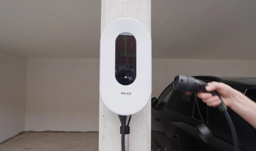 SolaX G2 AC EV Charger SolaX G2 AC EV Charger