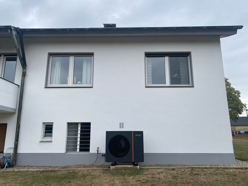 A Complete SolaX Energy System in Düsseldorf